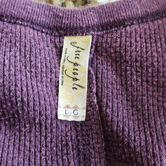 Free People Purple Ski Lodge Newbie Thermal Henley Top Crochet Cuffs Size L Boho - Picture 6 of 9
